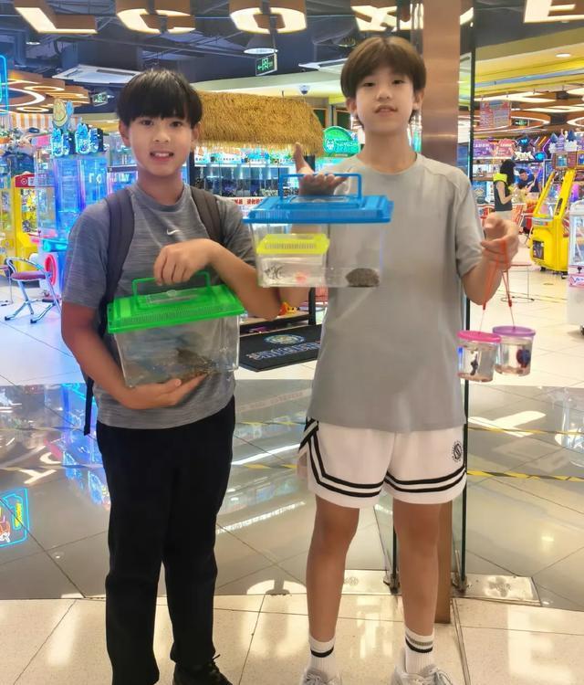 性格也是十, 框好帅气