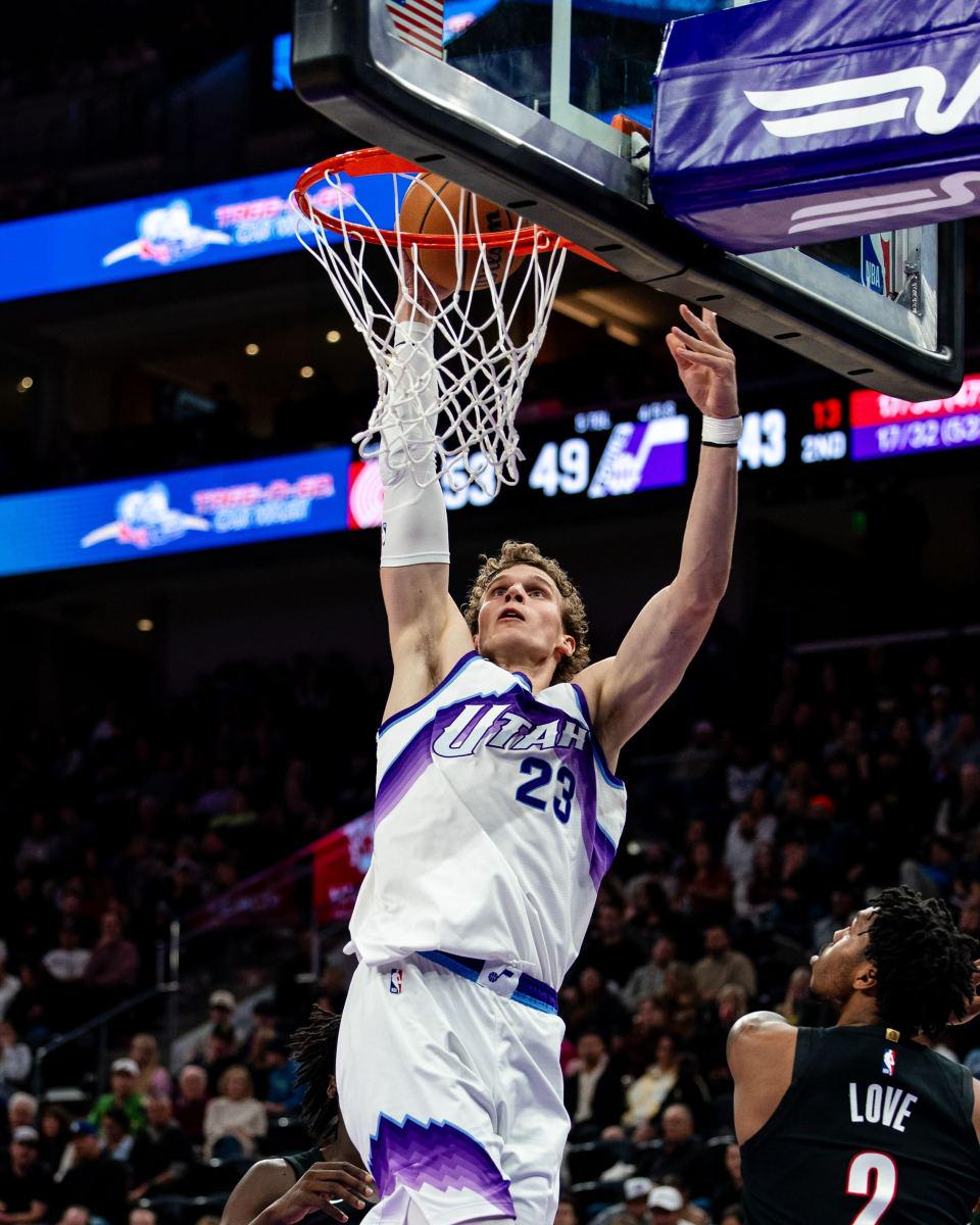 爵士迅速回, 末节霍勒迪, 到本场第 爵士迅速回, 末节霍勒迪, 到本场第