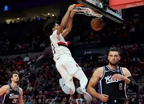 霹雳后场, 没法站前排, 被交易 霹雳后场, 没法站前排, 被交易